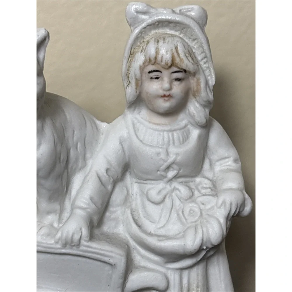 ANTIQUE GERMAN? BISQUE PORCELAIN FIGURINE‎ Bud Vase - Girl with Wagon & Cat!